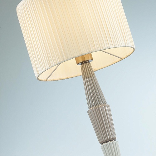 картинка ODEON LIGHT 5403/1T CLASSIC ODL_EX23 119 бронзовый/светло-коричневый/кремовый металл/керамика/ткань 
