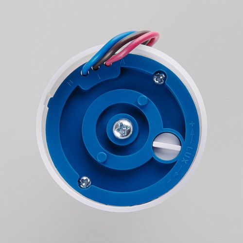 картинка Elektrostandard Датчик освещенности 2200W IP44 SNS-L-08
