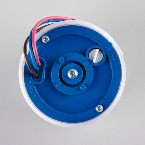 картинка Elektrostandard Датчик освещенности 5500W IP44 SNS L 07
