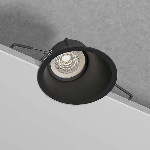 картинка Elektrostandard Светильник встраиваемый Side GU10 черный 25059/01