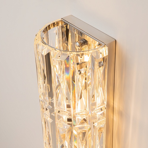 картинка Maytoni Настенный светильник (бра) Грань / Facet E14х3